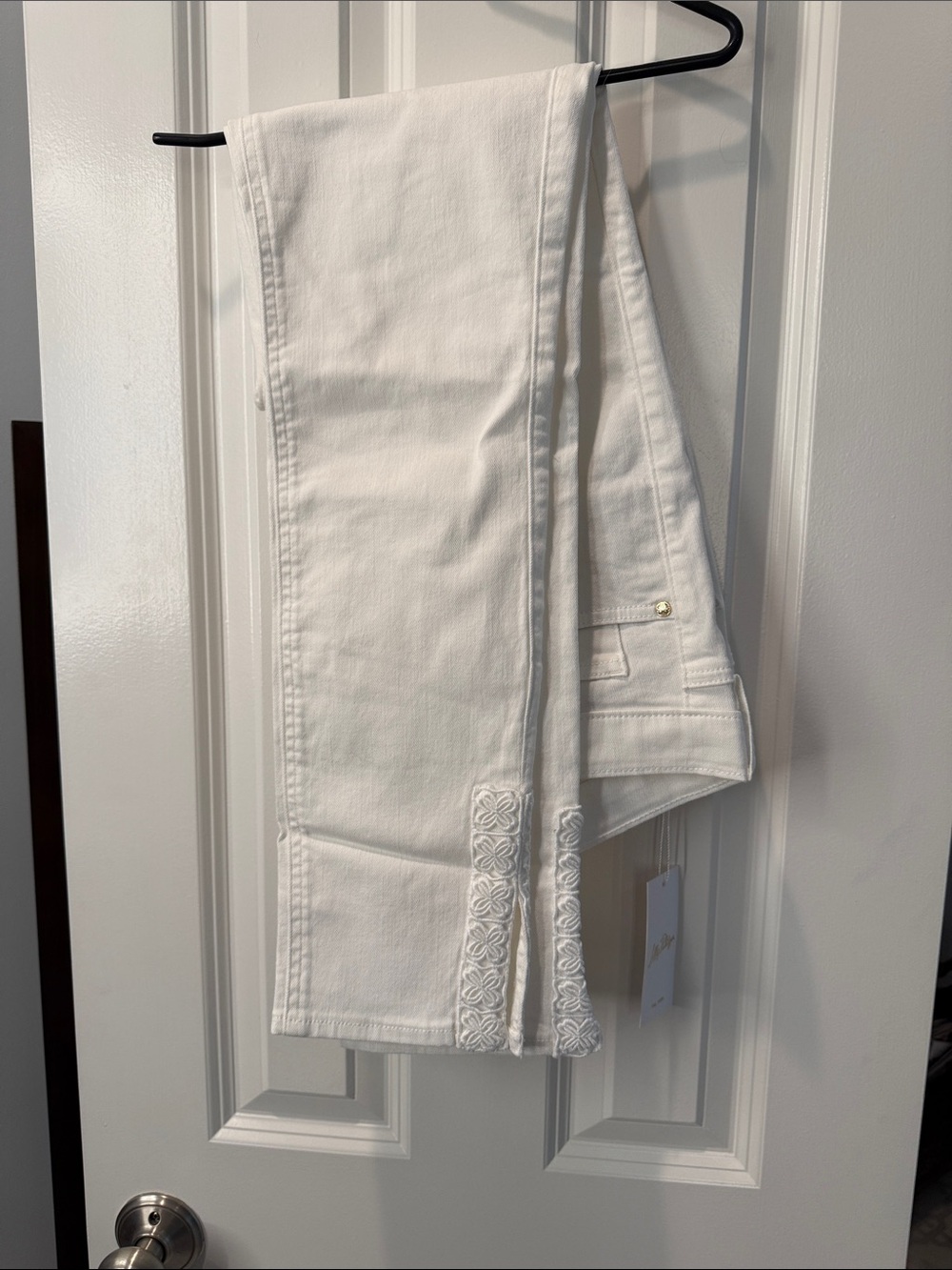Lilly Pulitzer White Jeans with Gold Logo Button